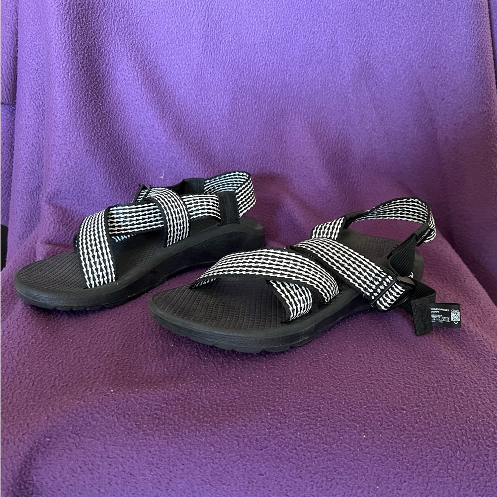 Chaco Mega Z cloud sandals (size 8)